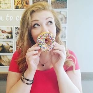 Meet your Posher, Angelina